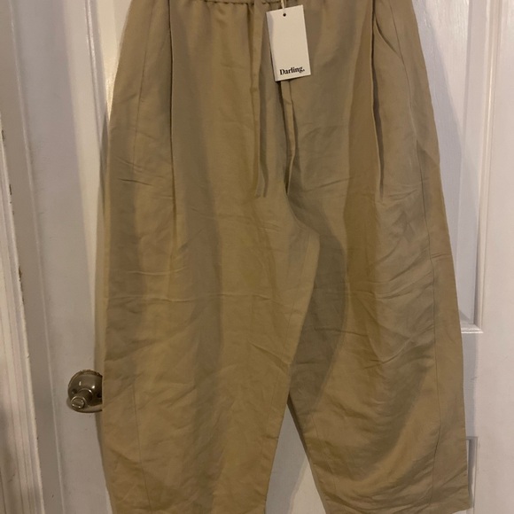 Darling, journey easy pant tan Linen Beige Cream barrel wide leg pull on S NWT - Picture 13 of 16